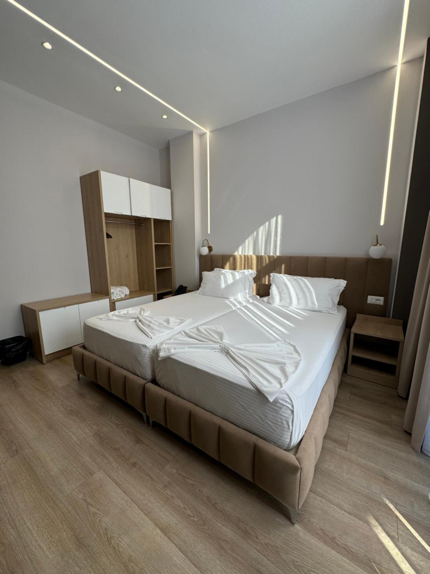 Hotel Panorama & Spa Elbasan Buitenkant foto