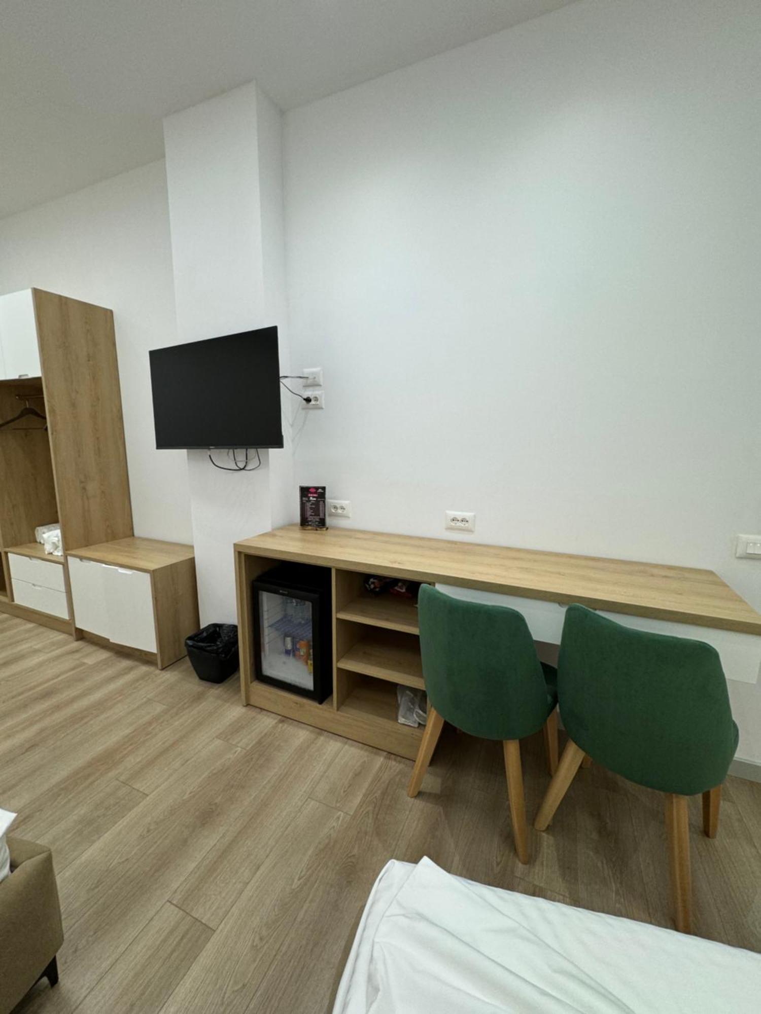 Hotel Panorama & Spa Elbasan Buitenkant foto